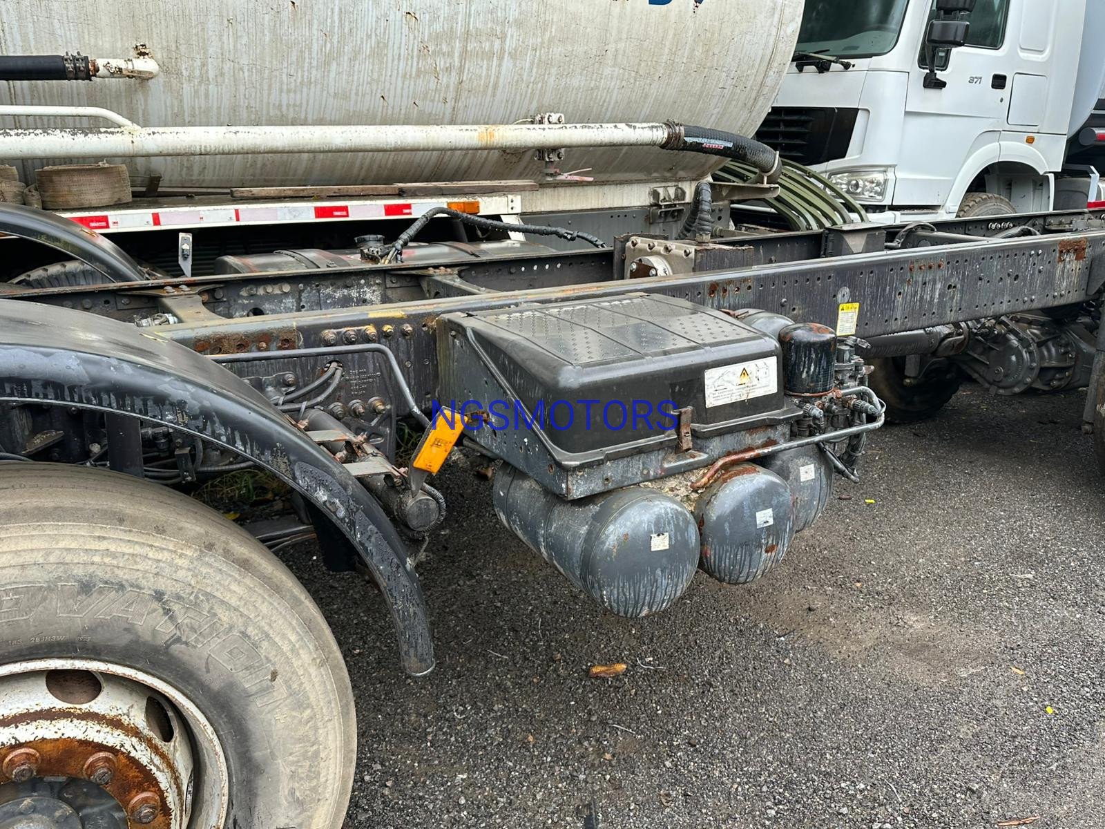 Mercedes-Benz Actros 4141 – Camion Benne Double Différentiel (Double Diff) - Image 4