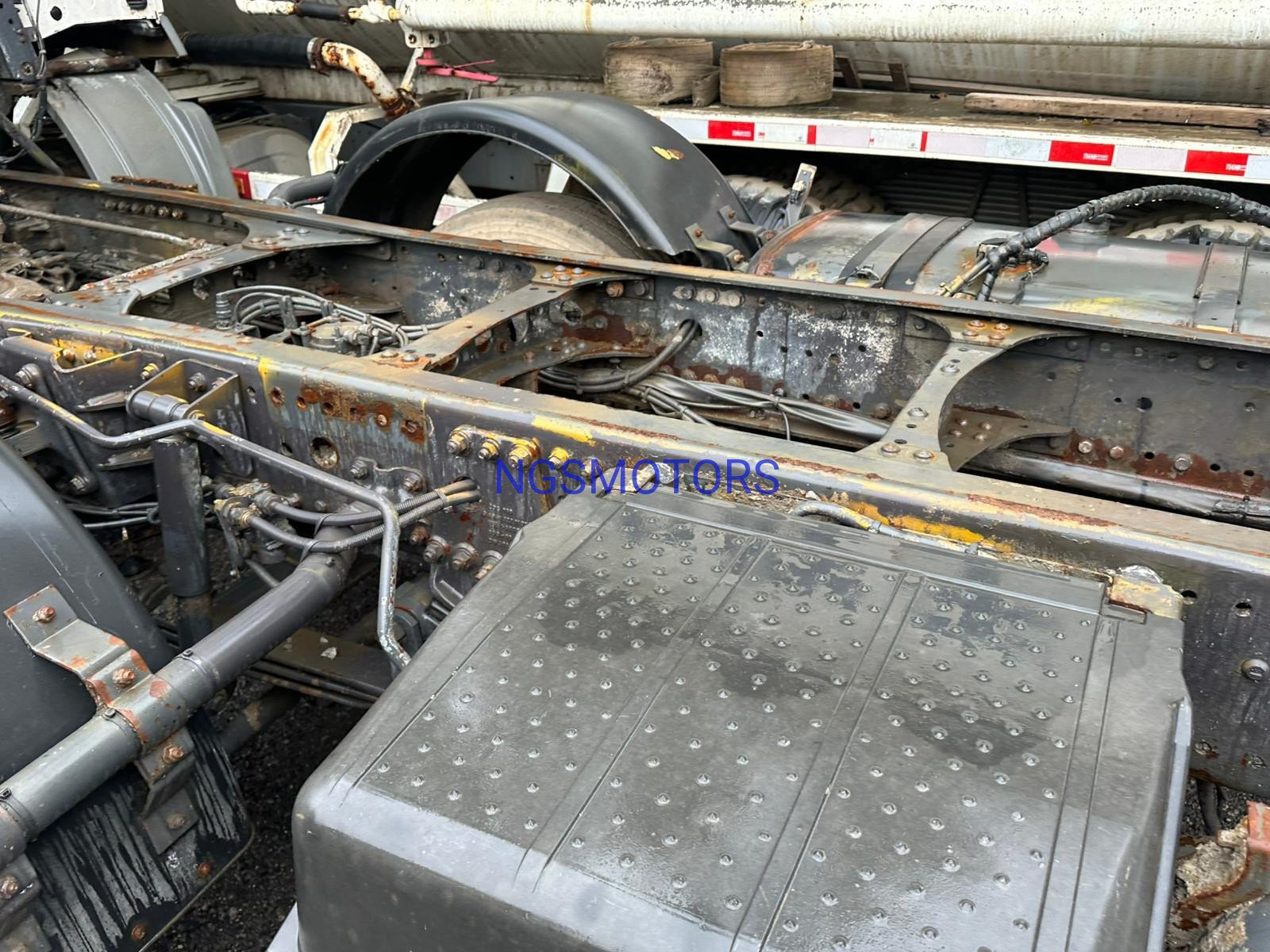 Mercedes-Benz Actros 4141 – Camion Benne Double Différentiel (Double Diff) - Image 9